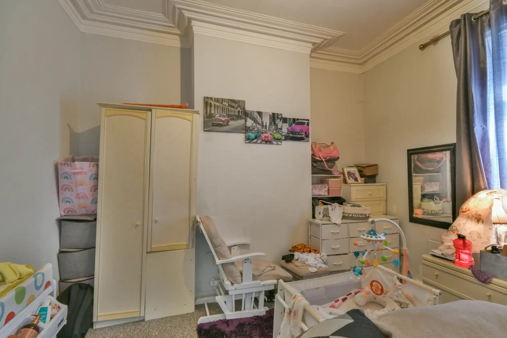 property photo 10 of 18