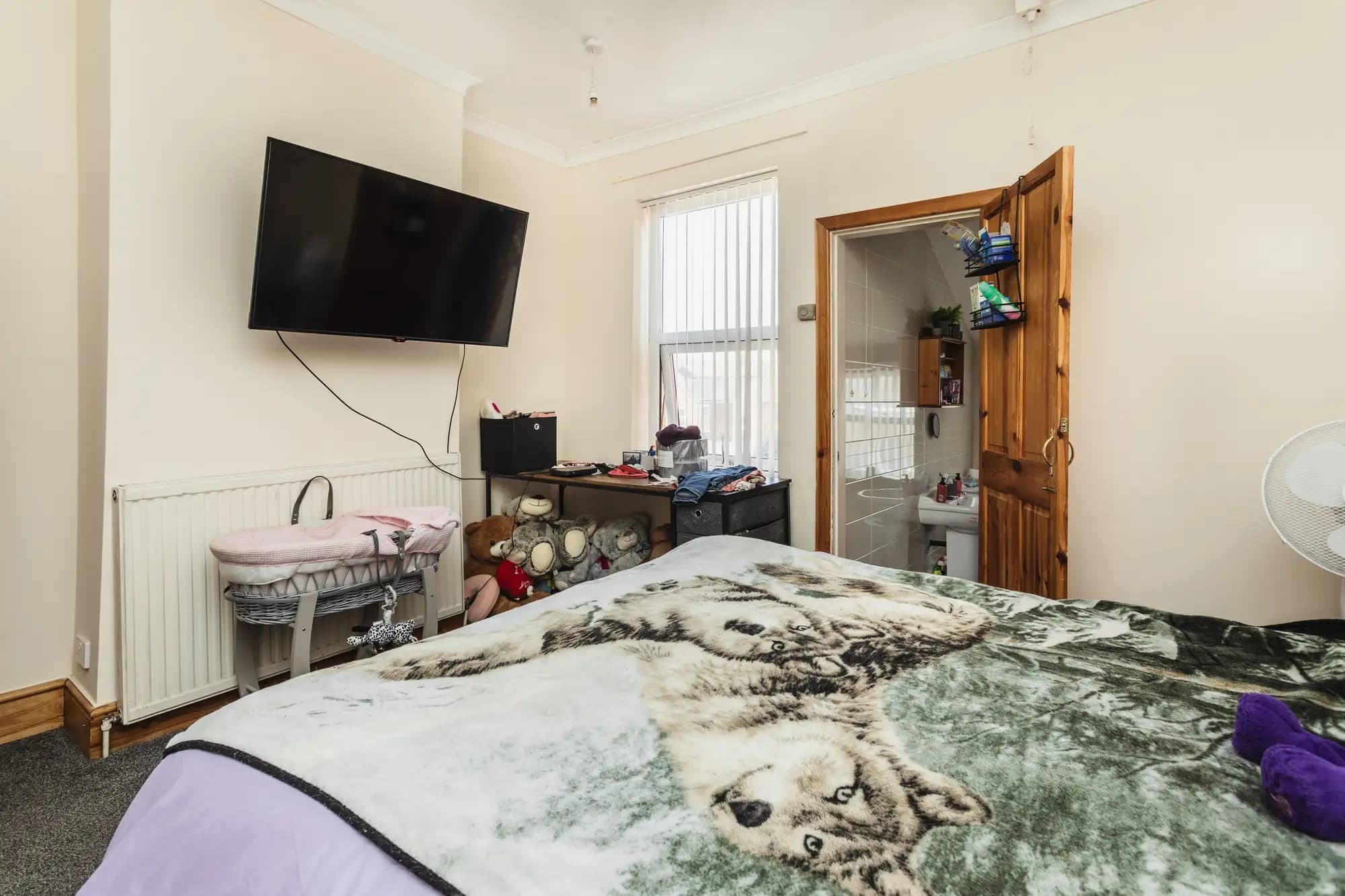 property photo 17 of 30