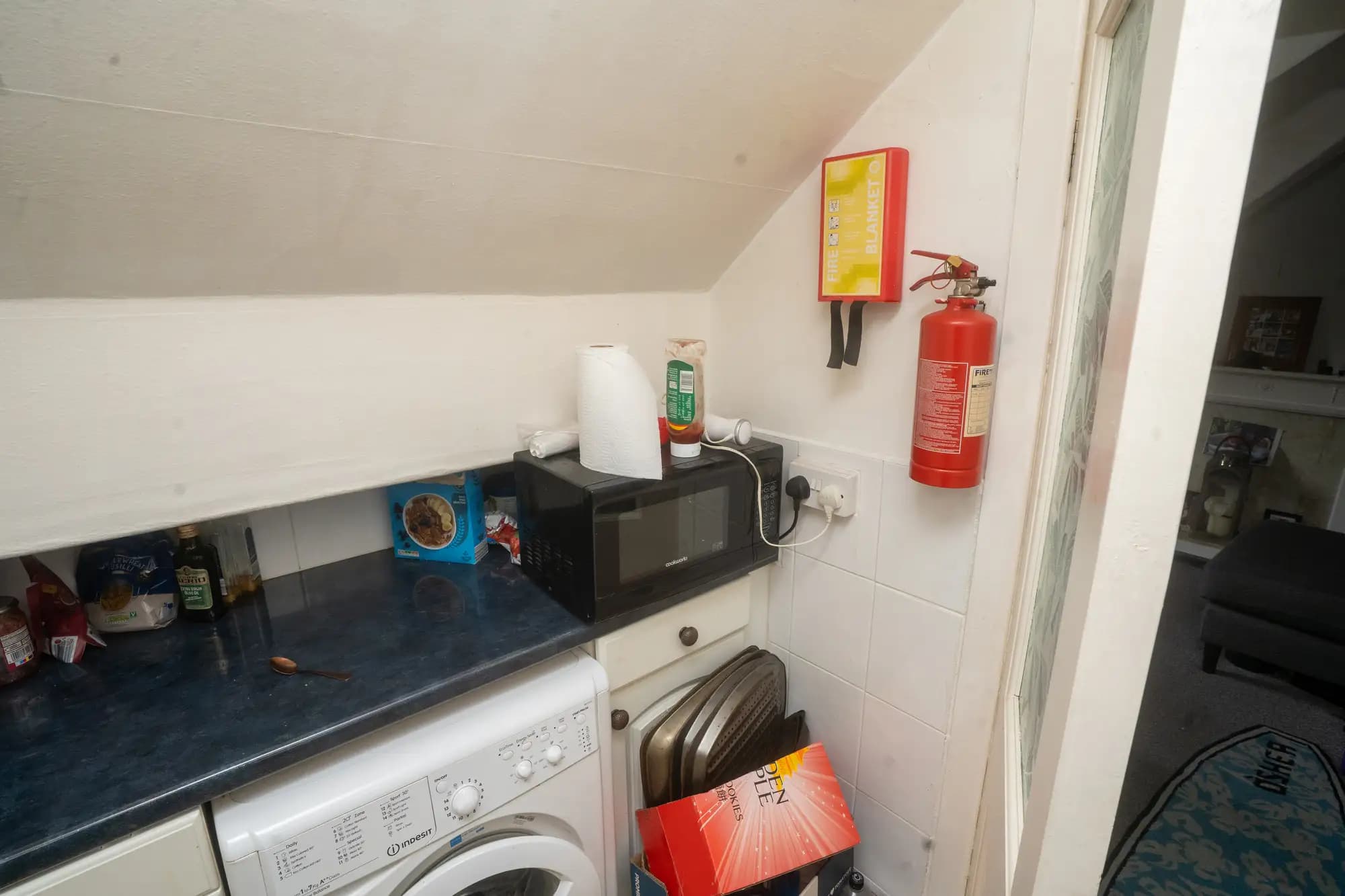 property photo 15 of 44