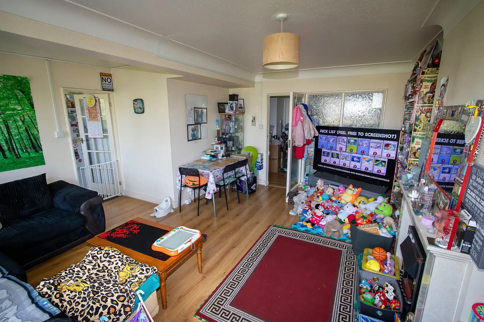 property photo 4 of 15