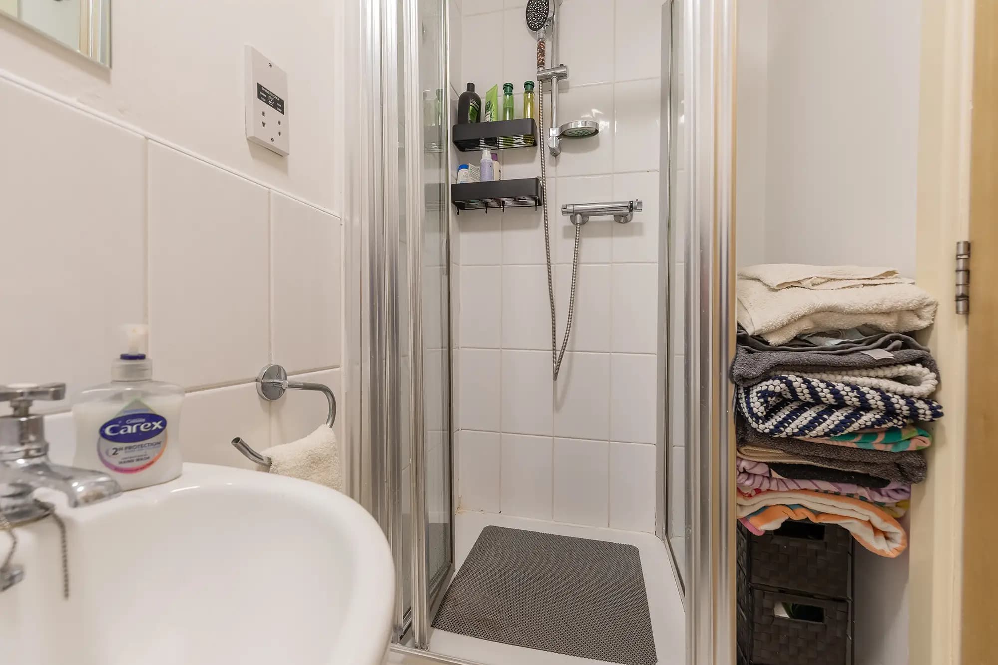 property photo 11 of 23
