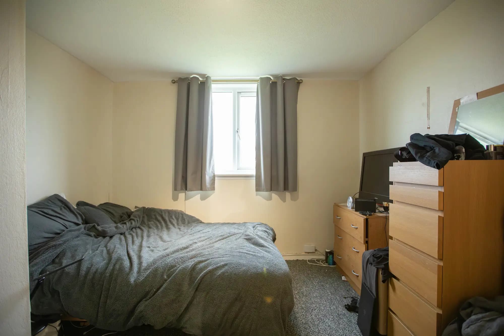 property photo 11 of 16