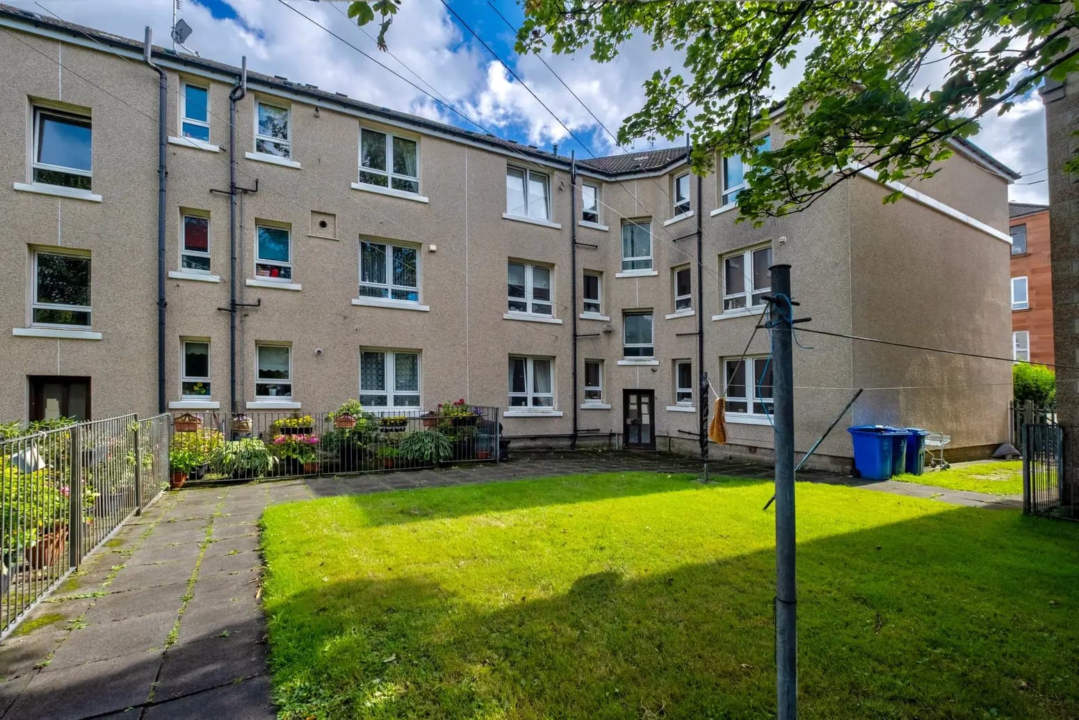 property photo 25 of 28