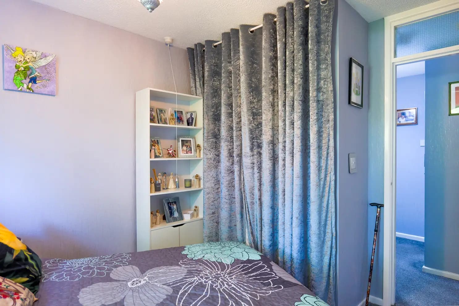 property photo 11 of 25