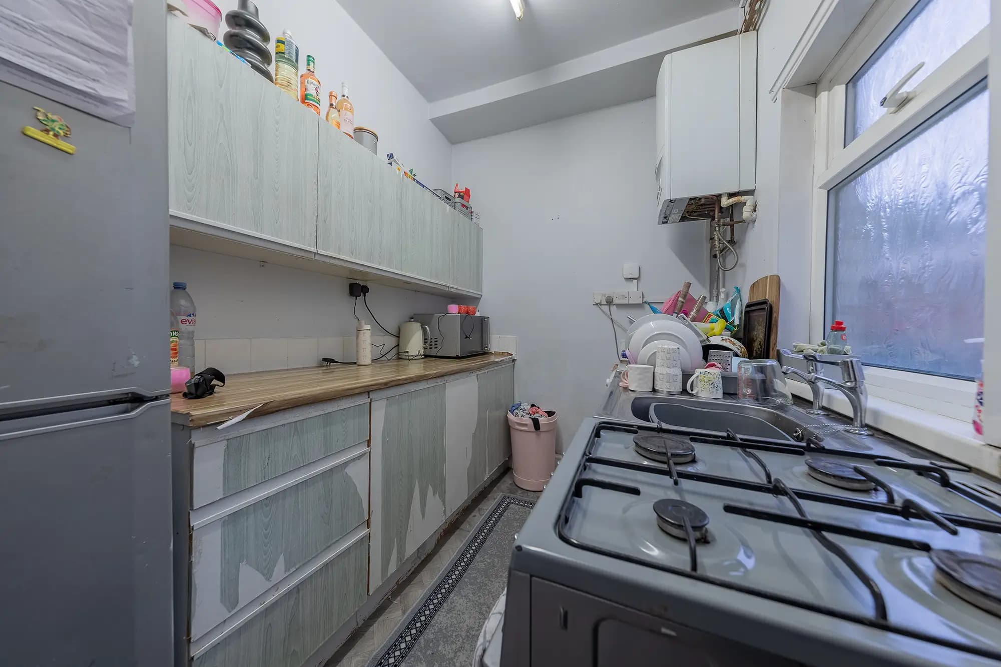 property photo 4 of 27