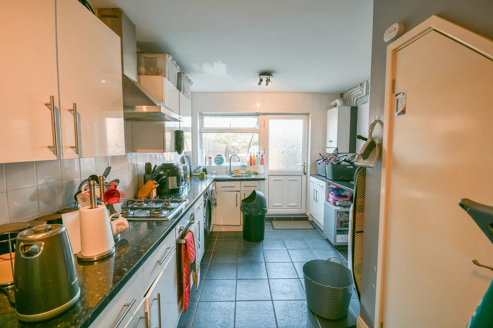 property photo 6 of 19