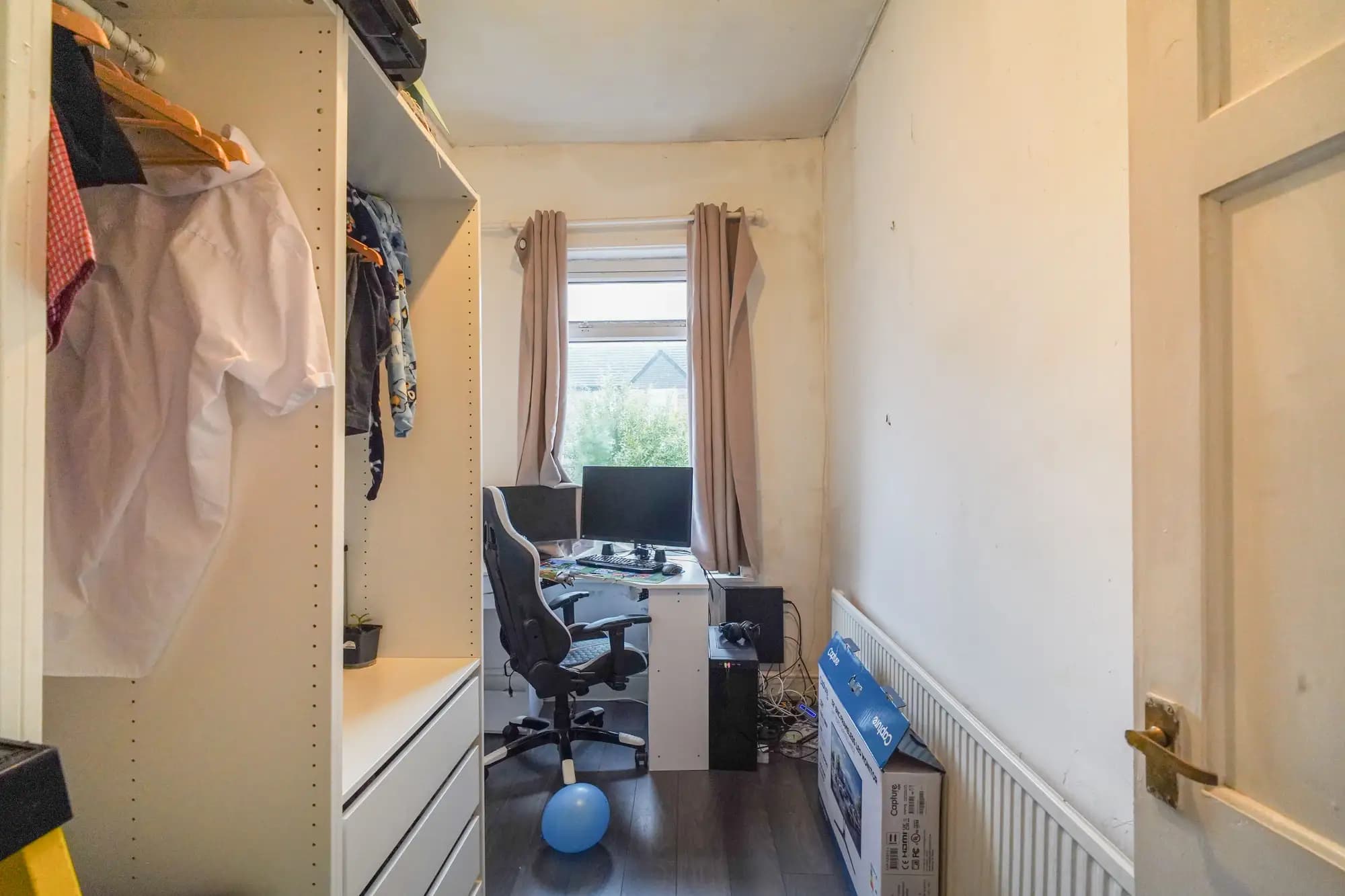 property photo 16 of 33