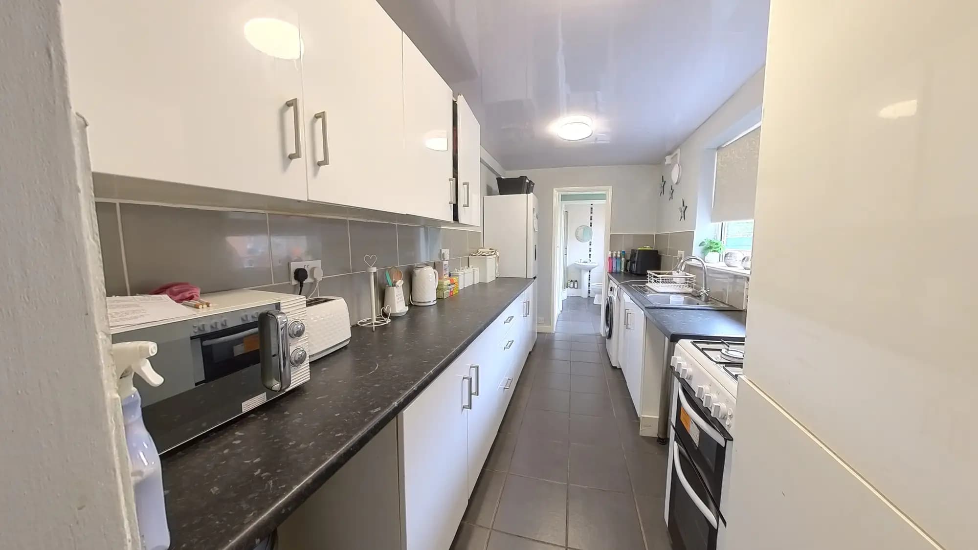 property photo 4 of 20