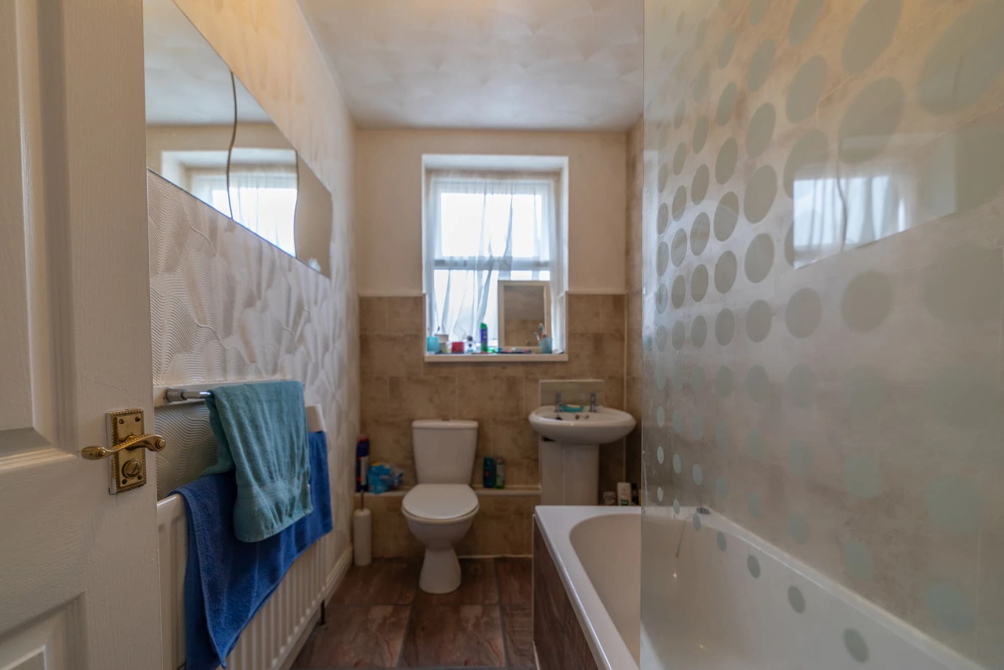 property photo 10 of 20