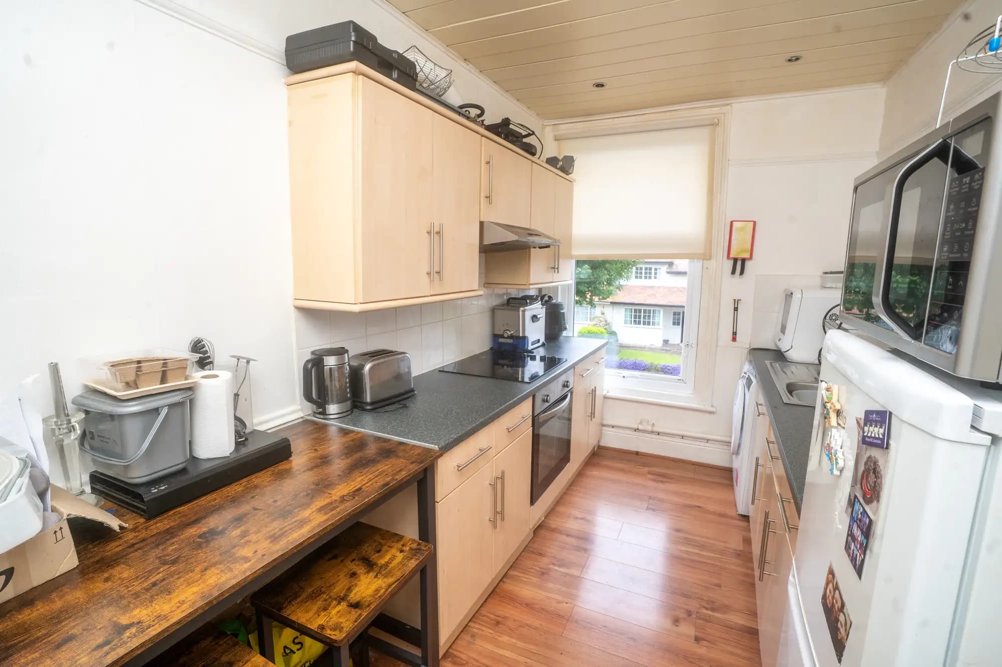 property photo 10 of 44