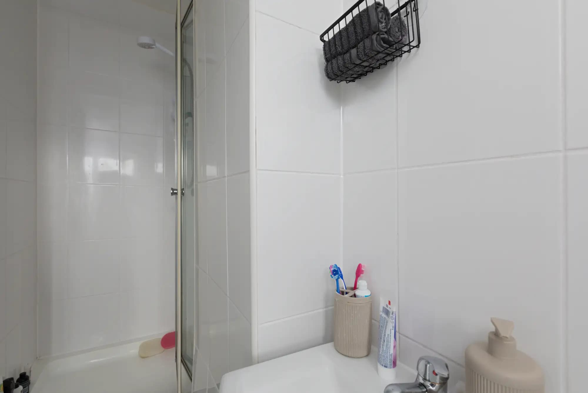 property photo 10 of 22