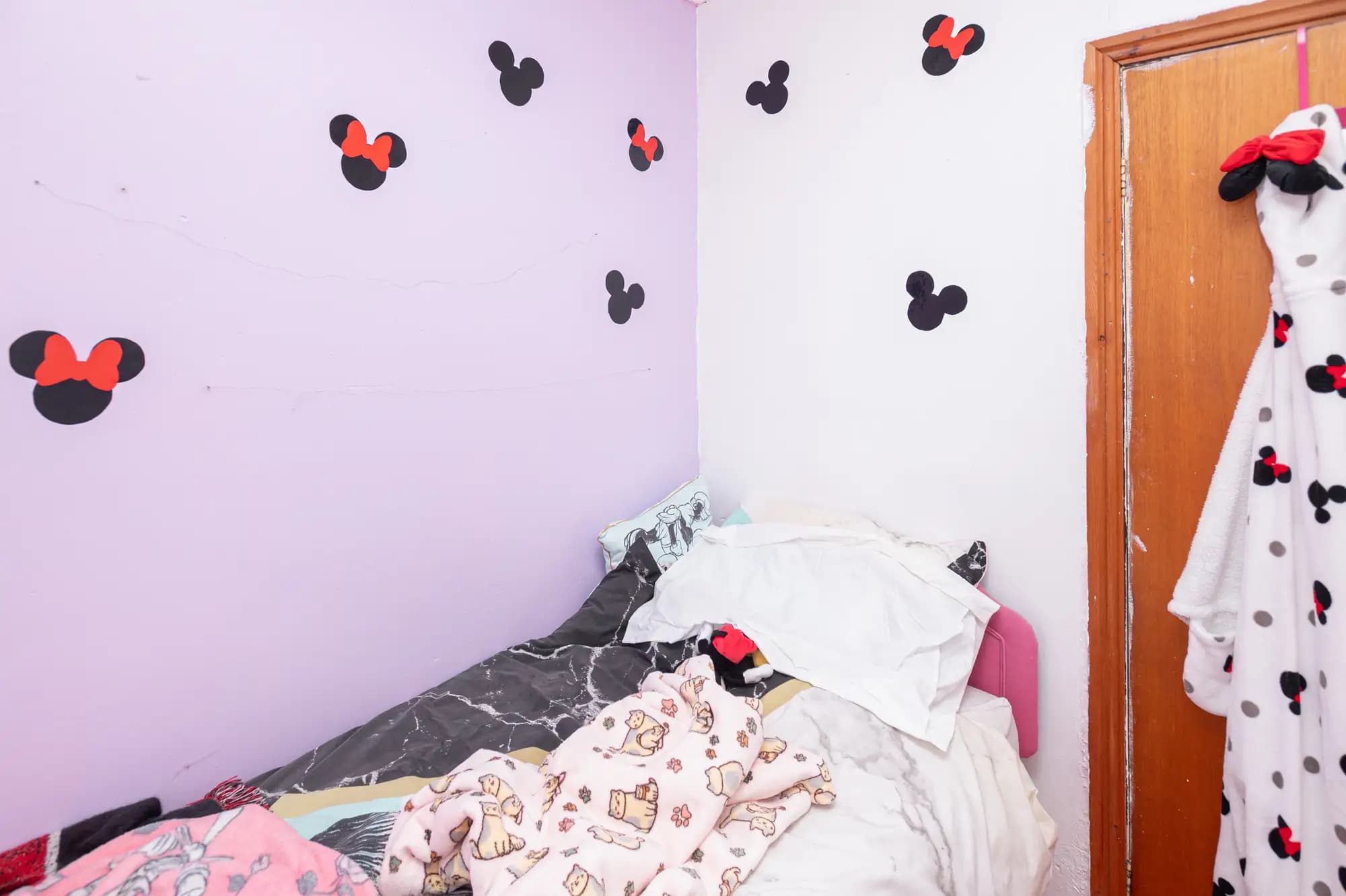 property photo 18 of 34