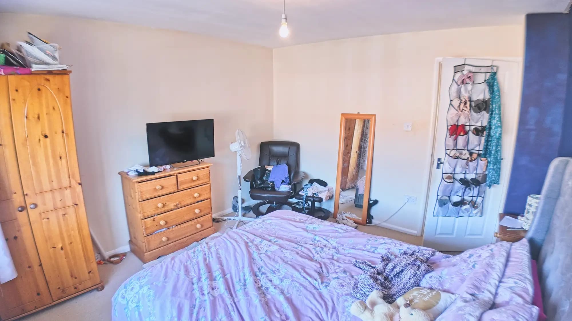 property photo 12 of 19