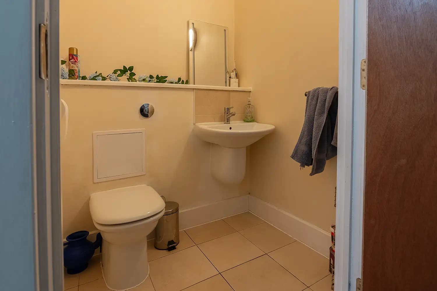 property photo 4 of 27