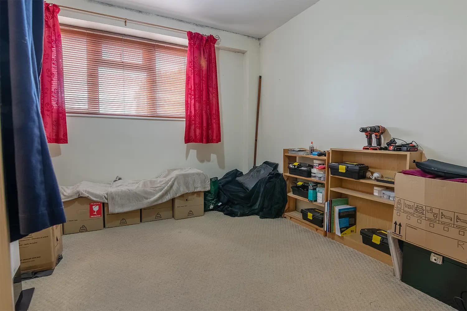 property photo 20 of 34