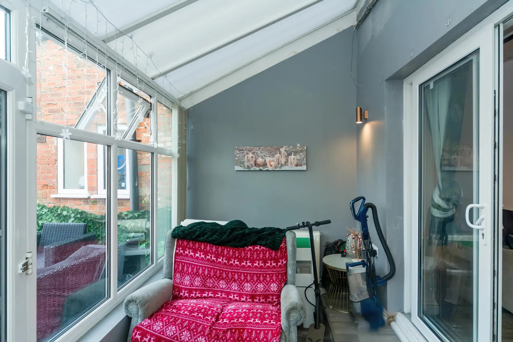 property photo 4 of 38