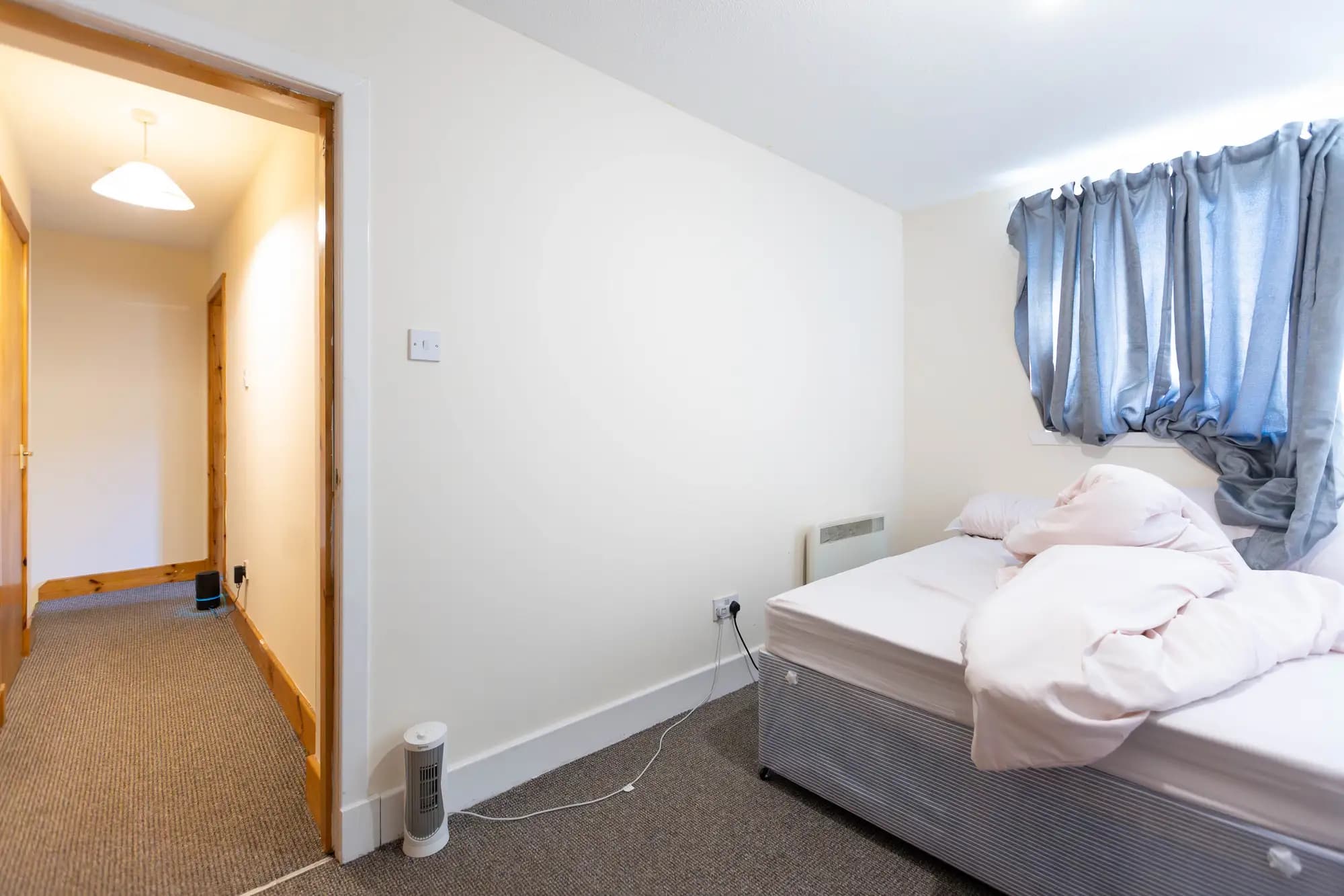 property photo 18 of 32