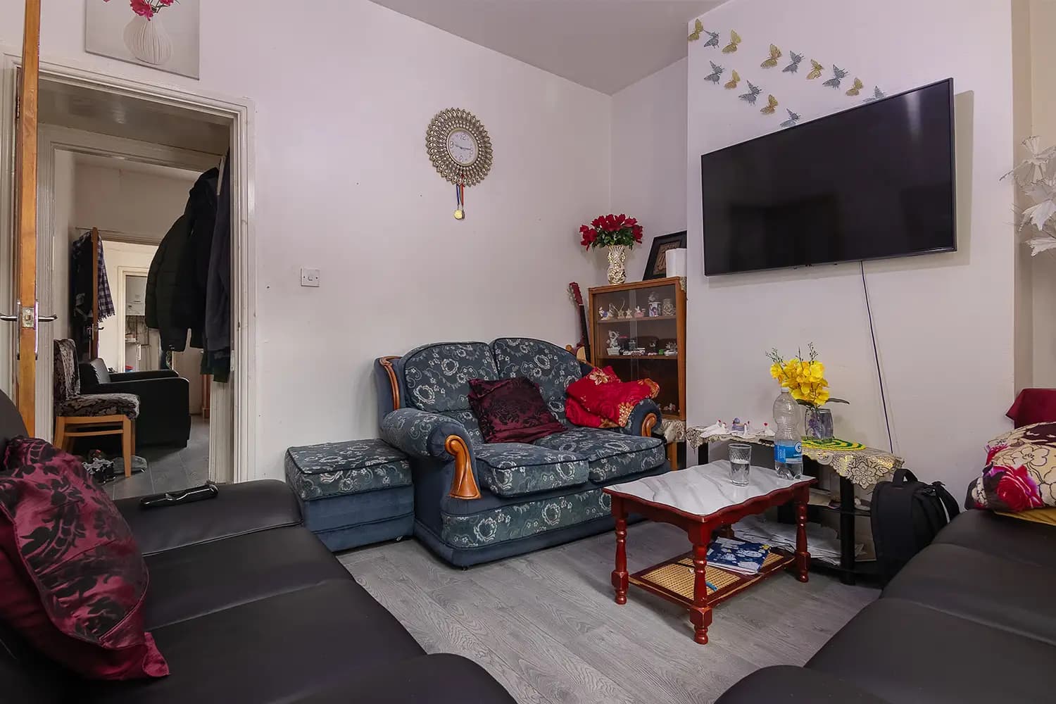 property photo 1 of 29