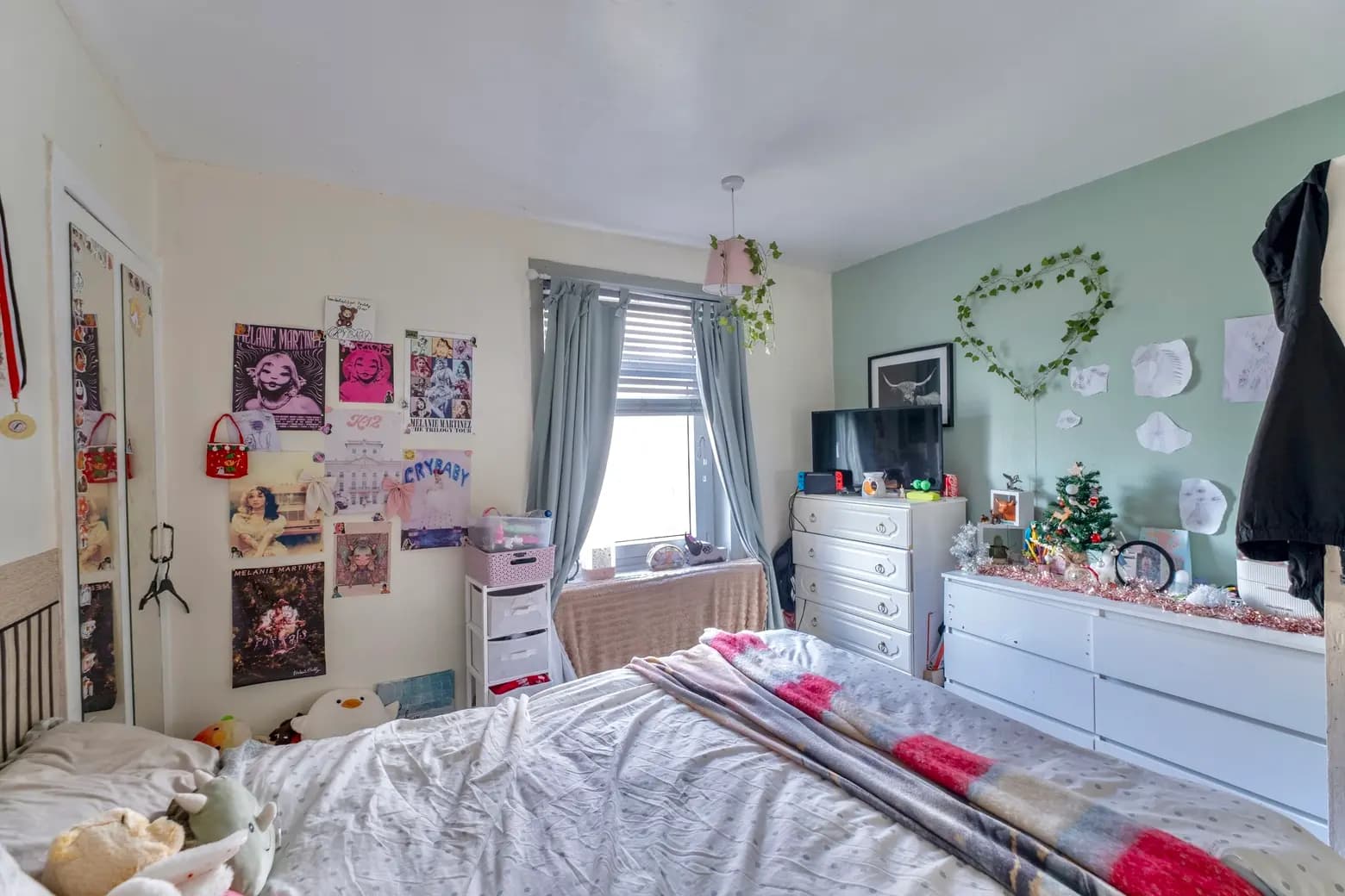 property photo 11 of 16