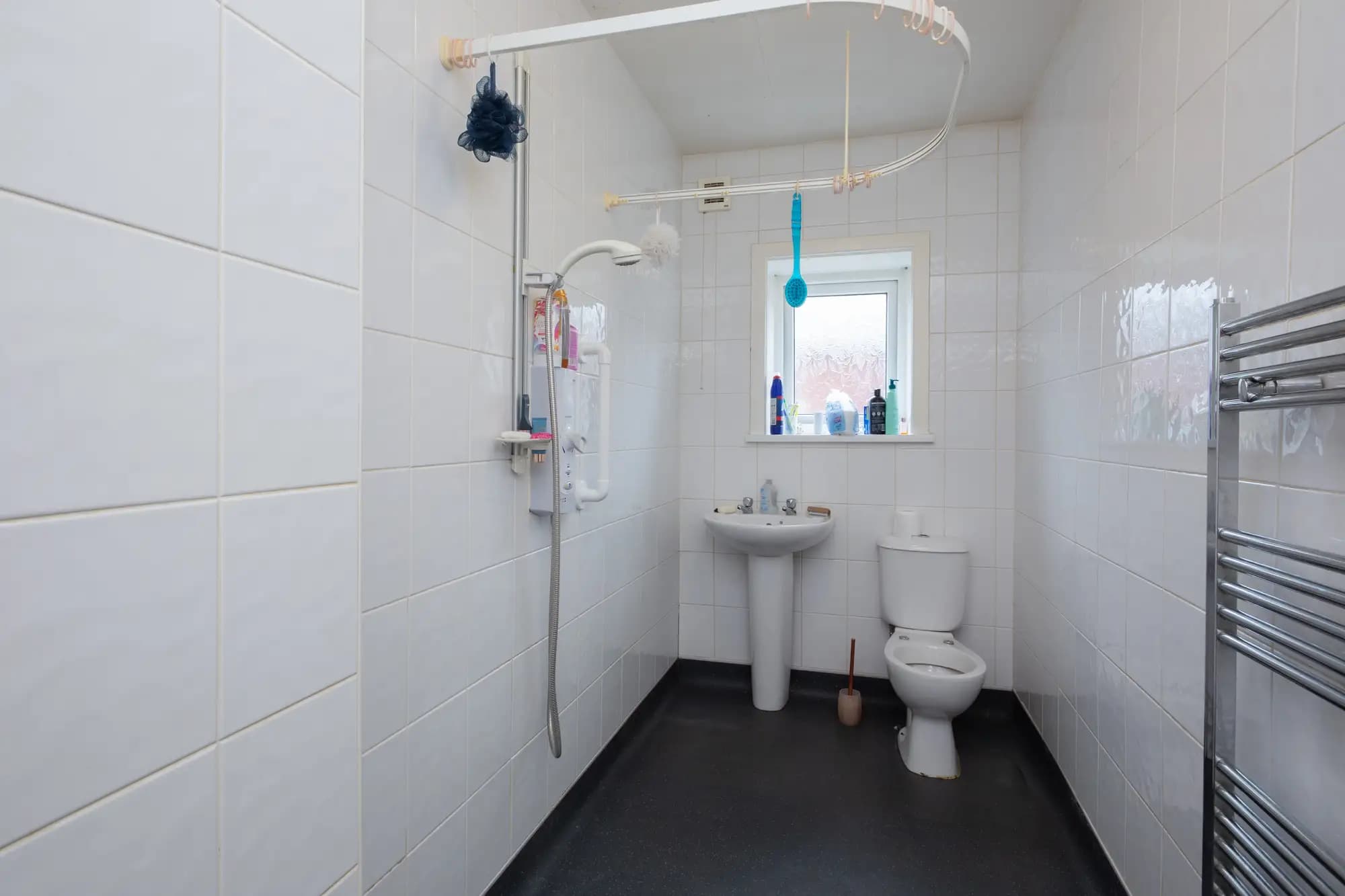 property photo 11 of 24