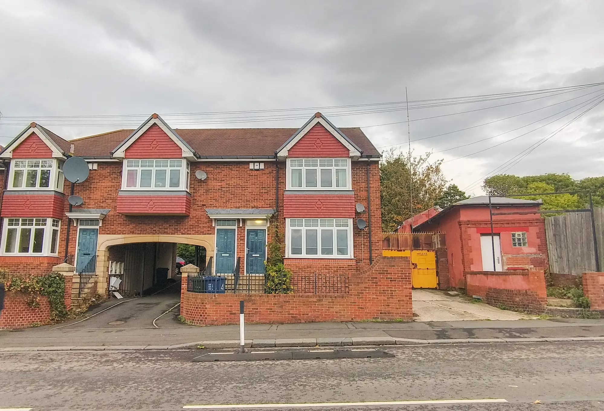 property photo 1 of 15