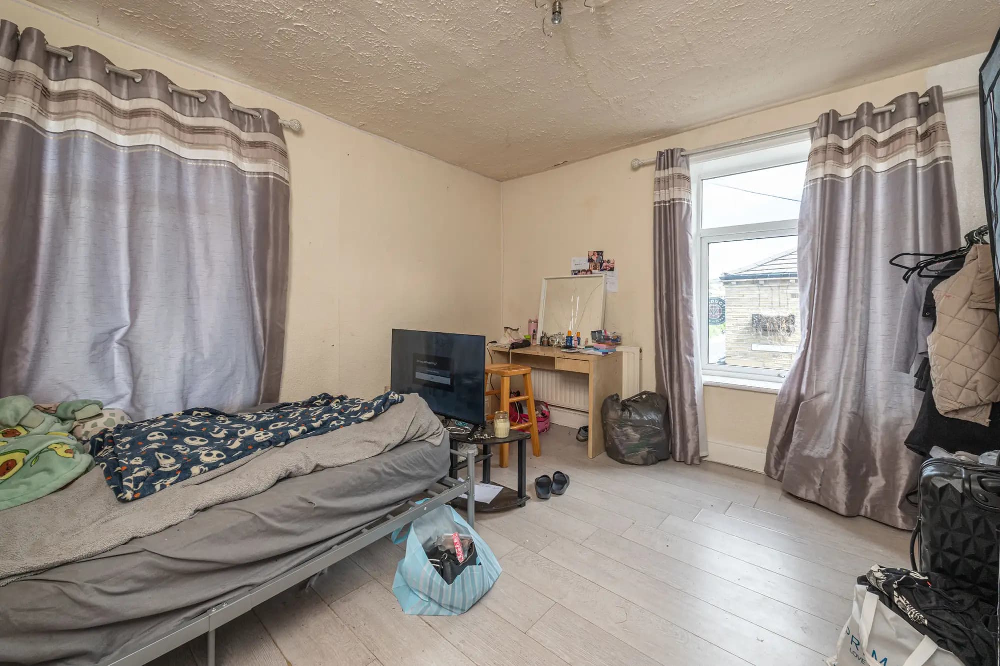 property photo 14 of 23