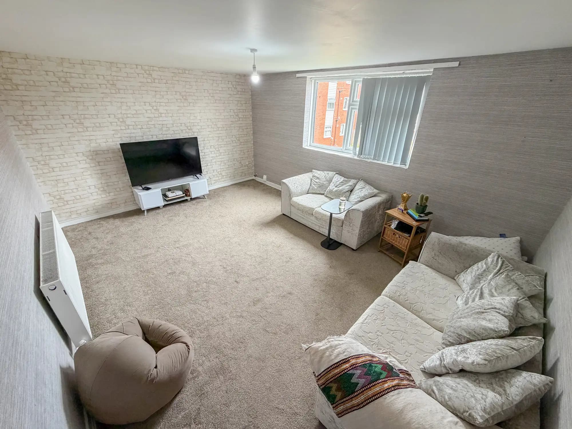 property photo 5 of 35