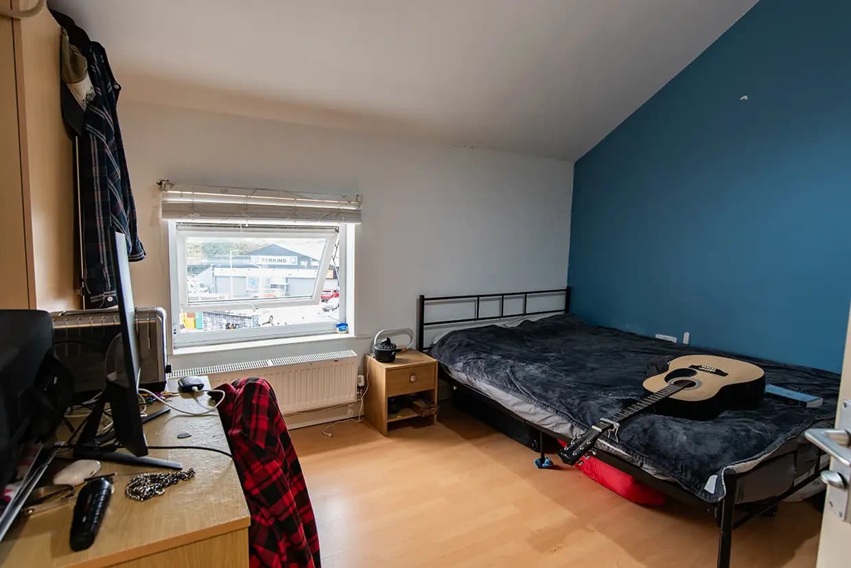 property photo 16 of 40