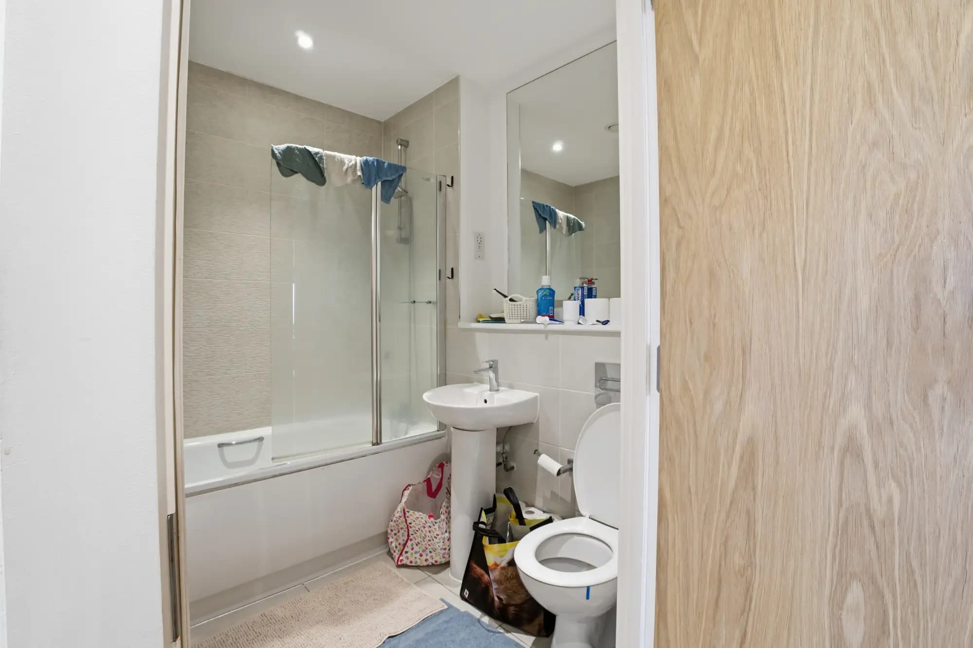 property photo 5 of 13