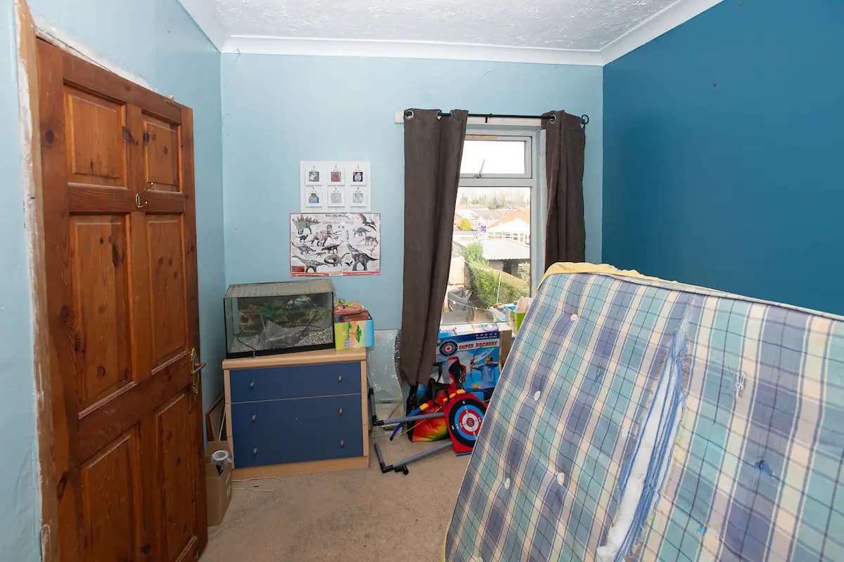 property photo 12 of 20