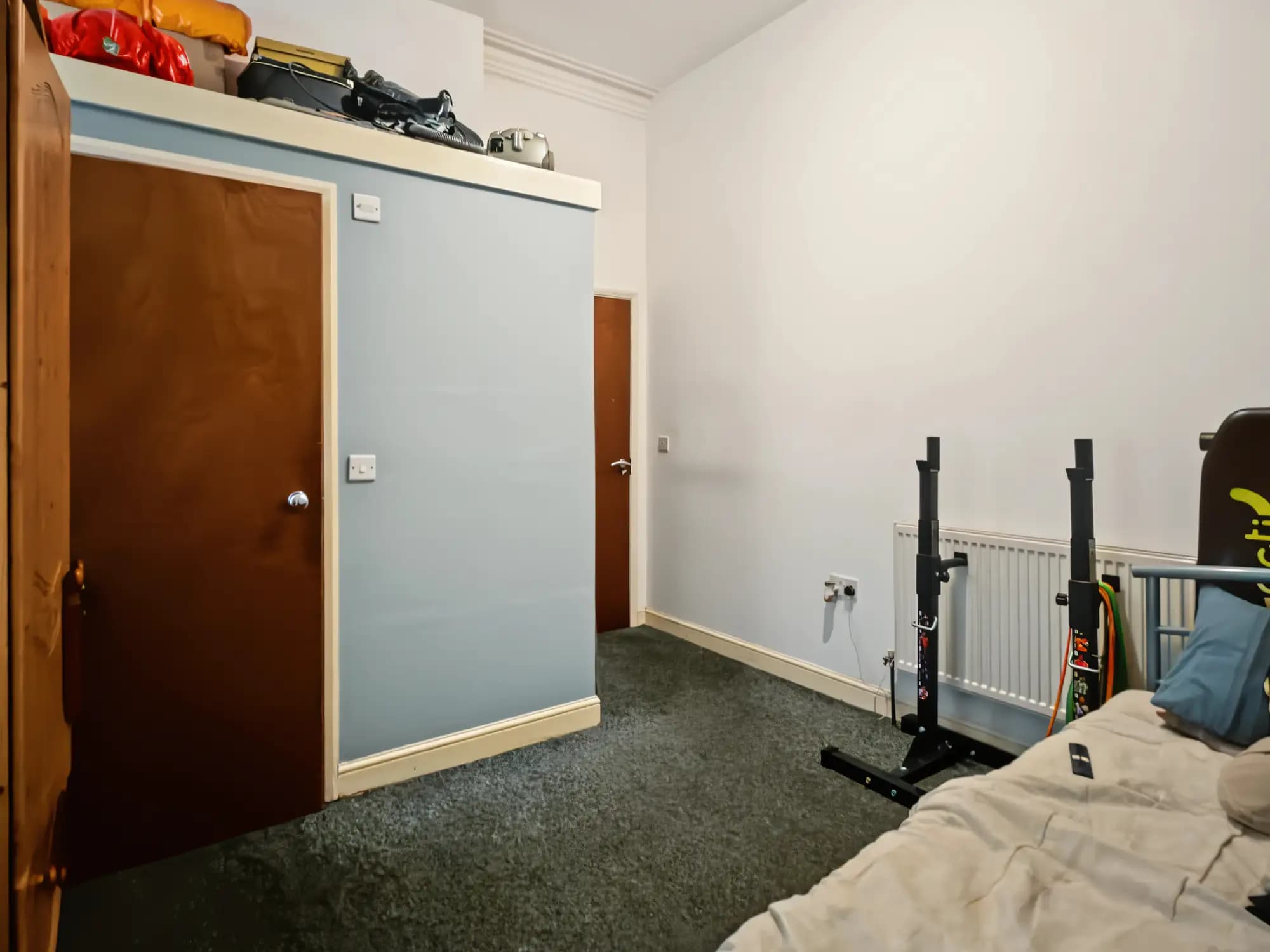 property photo 21 of 41
