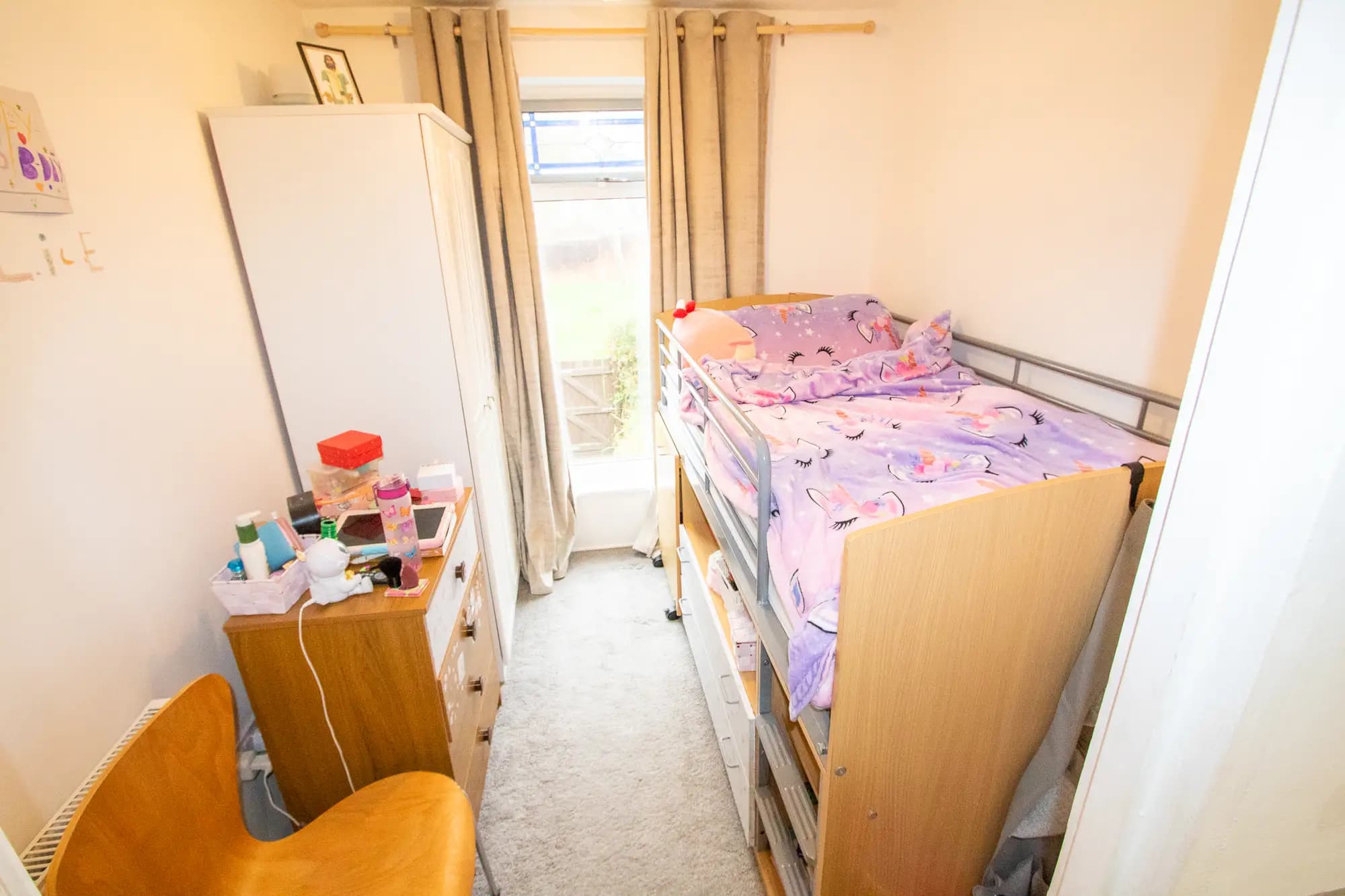 property photo 15 of 19