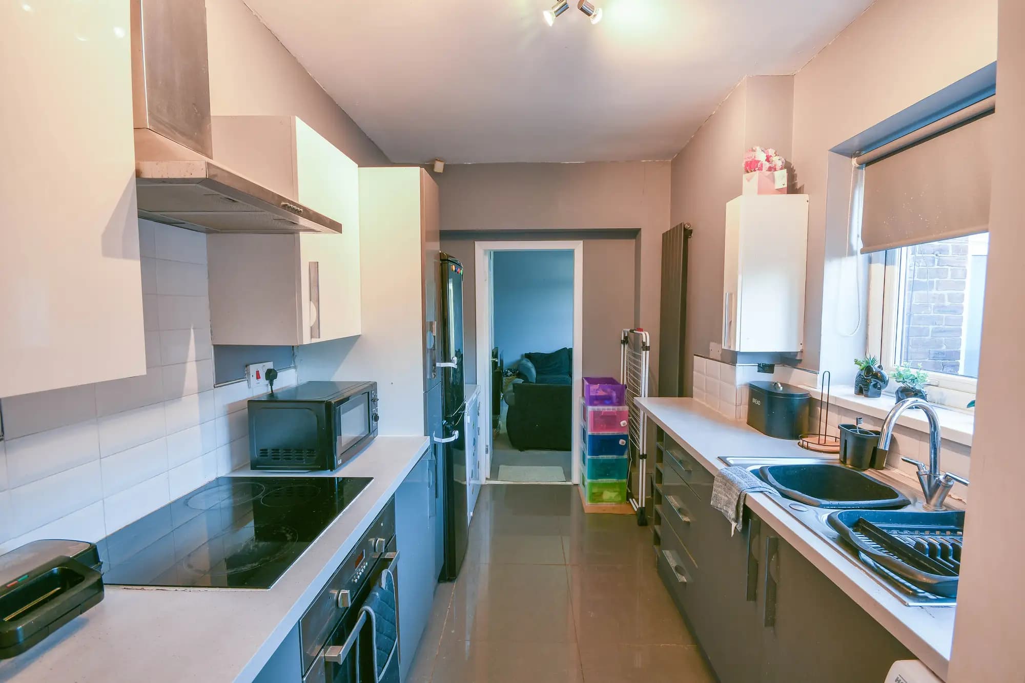 property photo 5 of 20