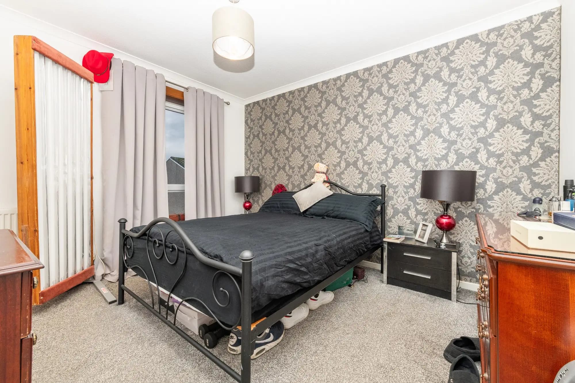 property photo 13 of 25