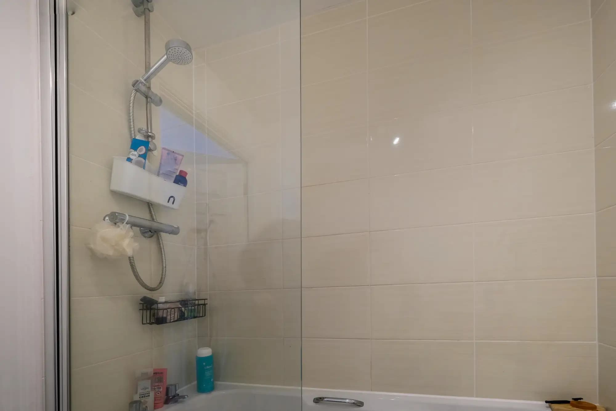 property photo 11 of 27