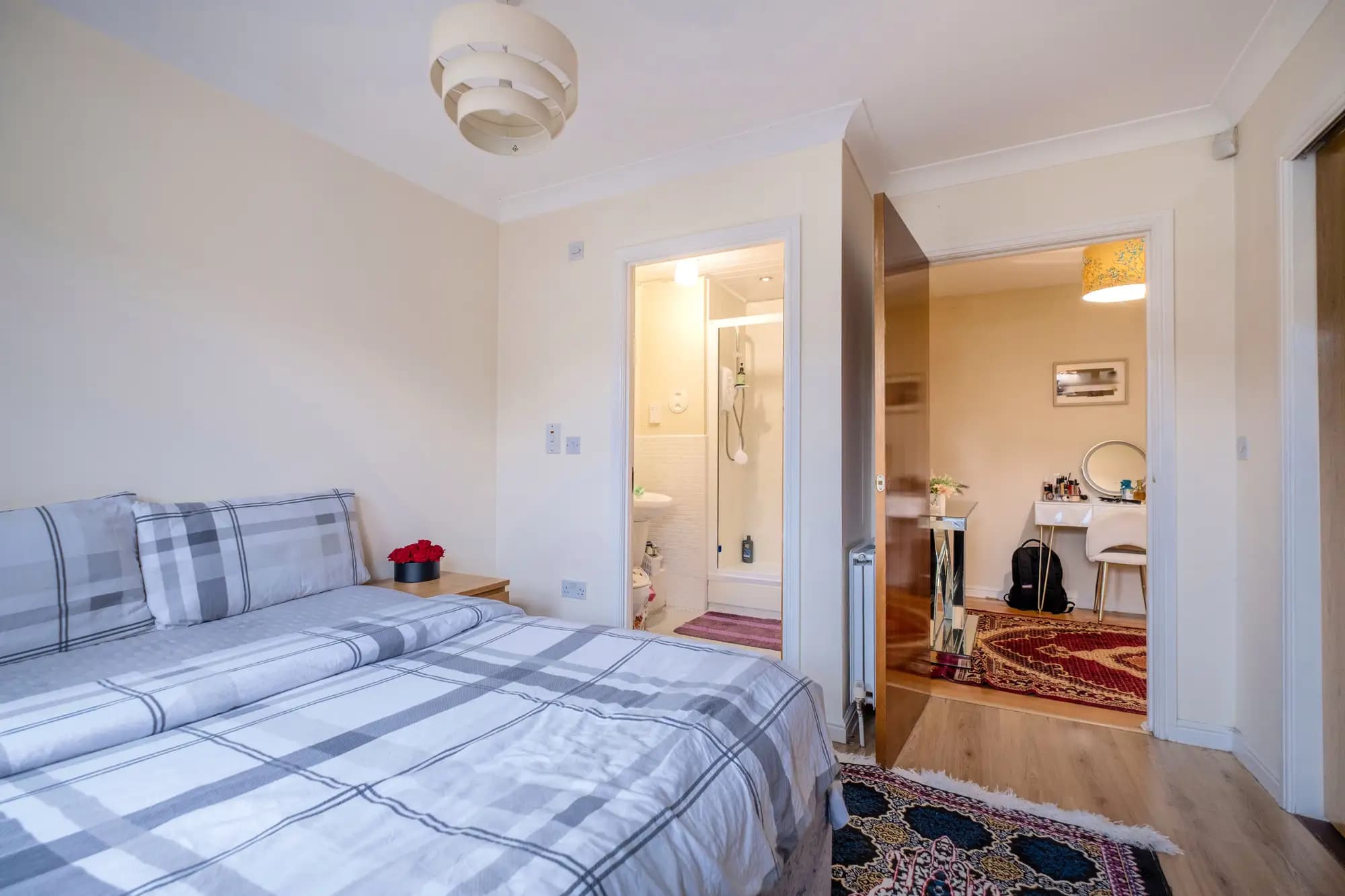 property photo 16 of 35