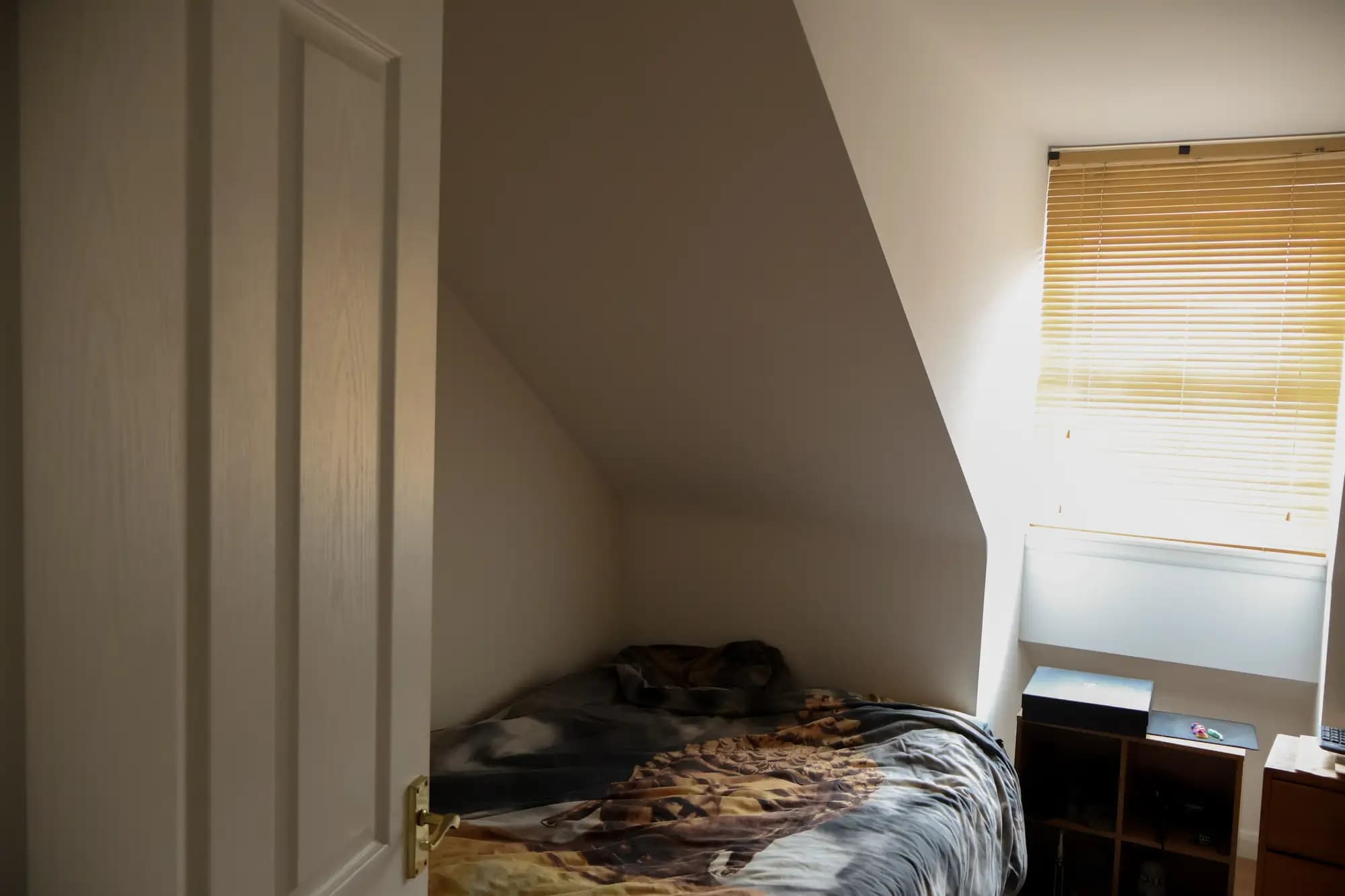property photo 10 of 13