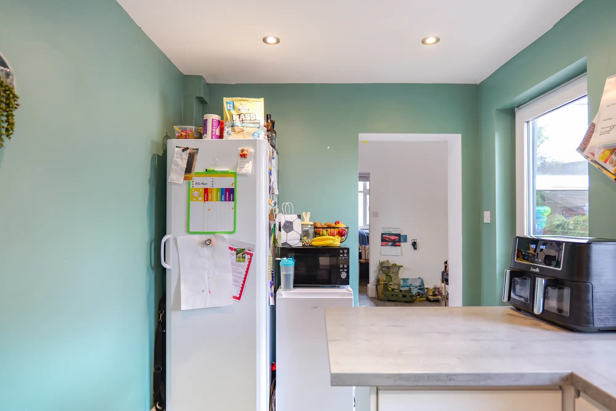 property photo 5 of 13