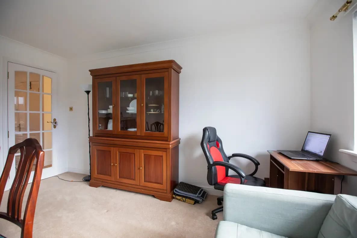 property photo 8 of 43