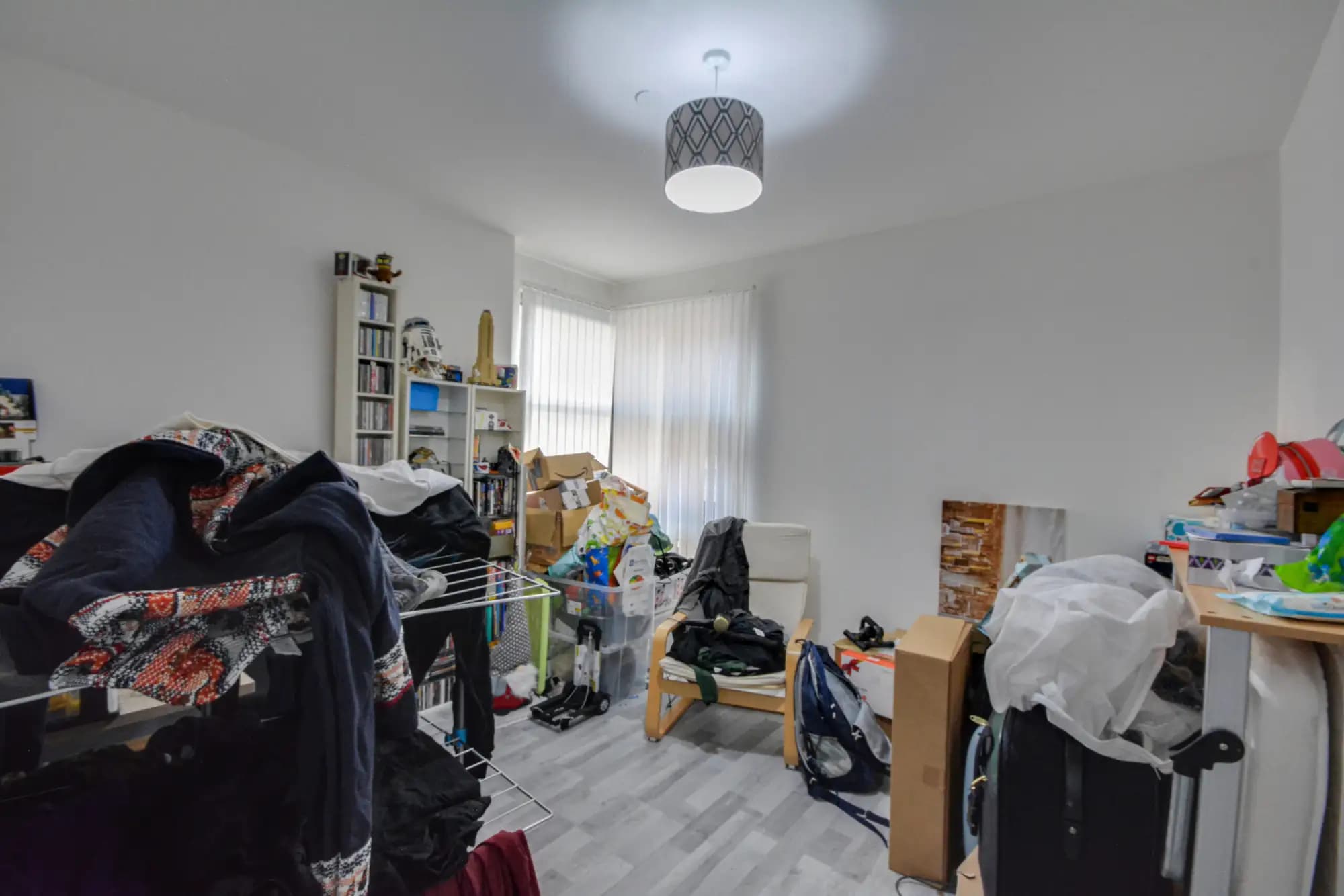 property photo 9 of 13