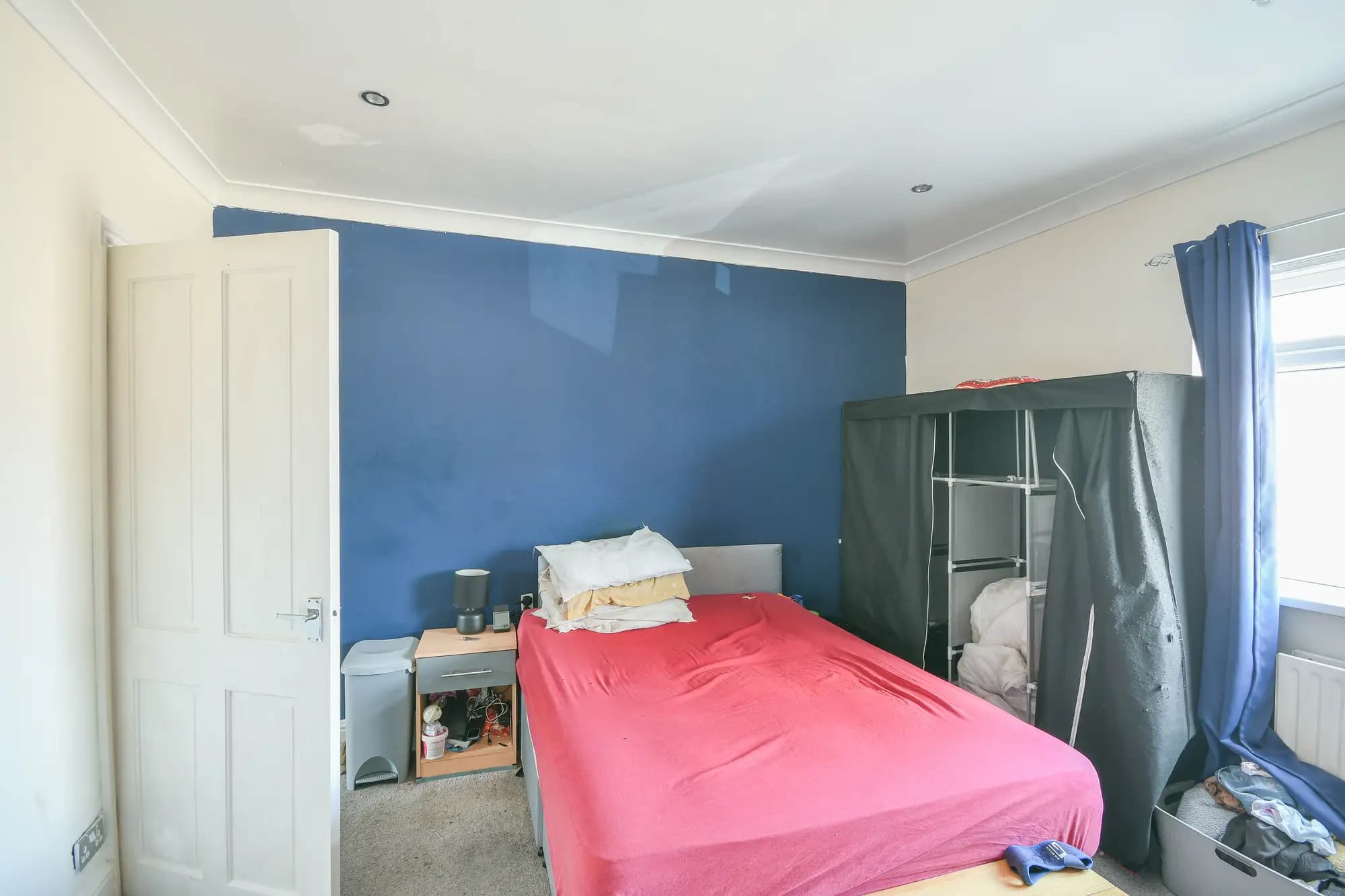 property photo 13 of 17