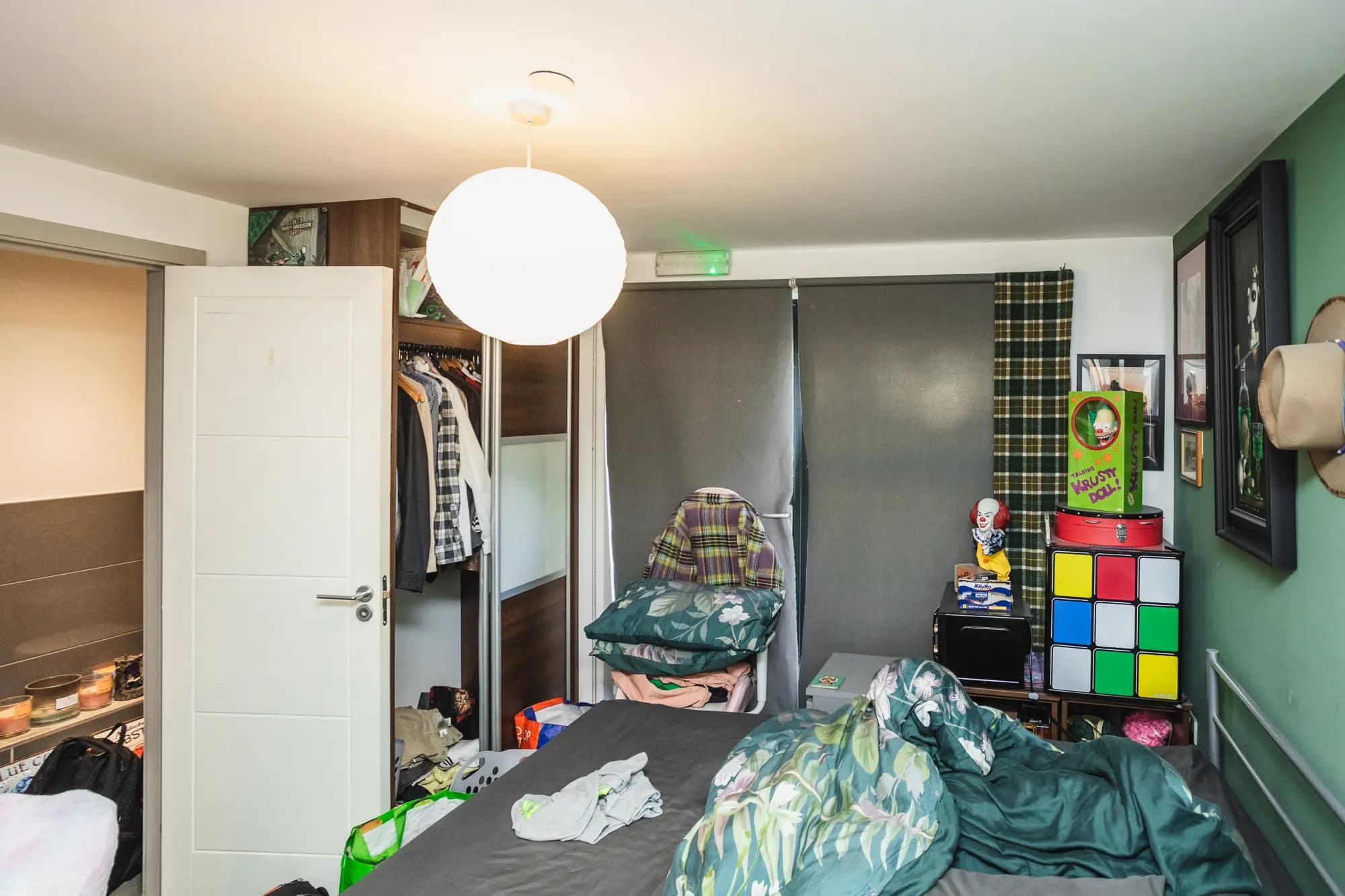 property photo 15 of 25