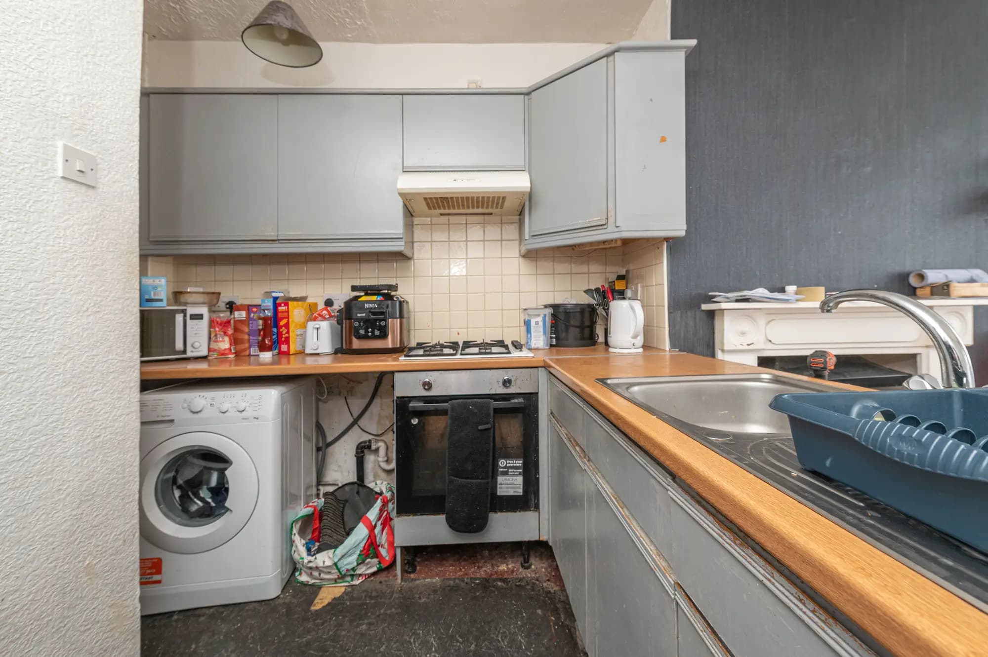 property photo 5 of 23