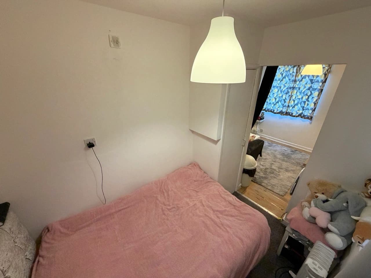 property photo 15 of 18