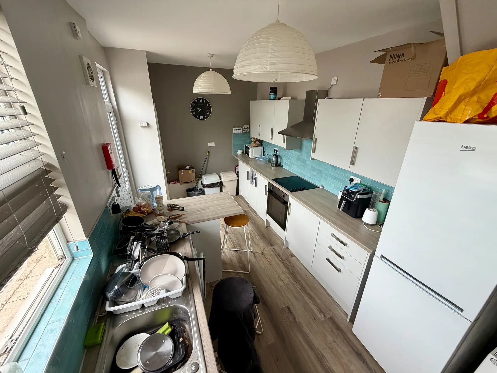 property photo 6 of 19