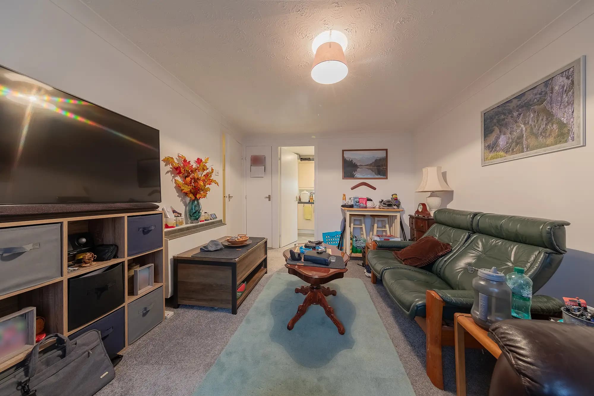 property photo 4 of 17