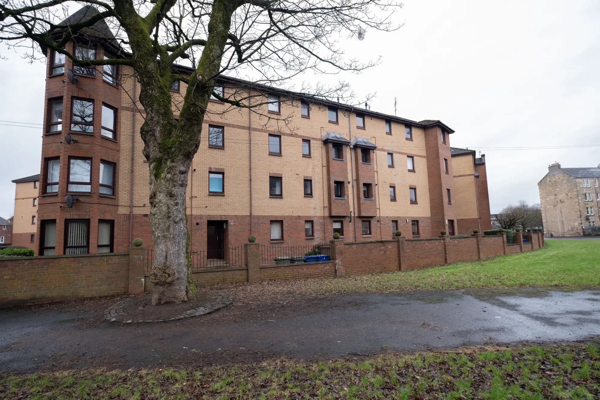 property photo 30 of 34