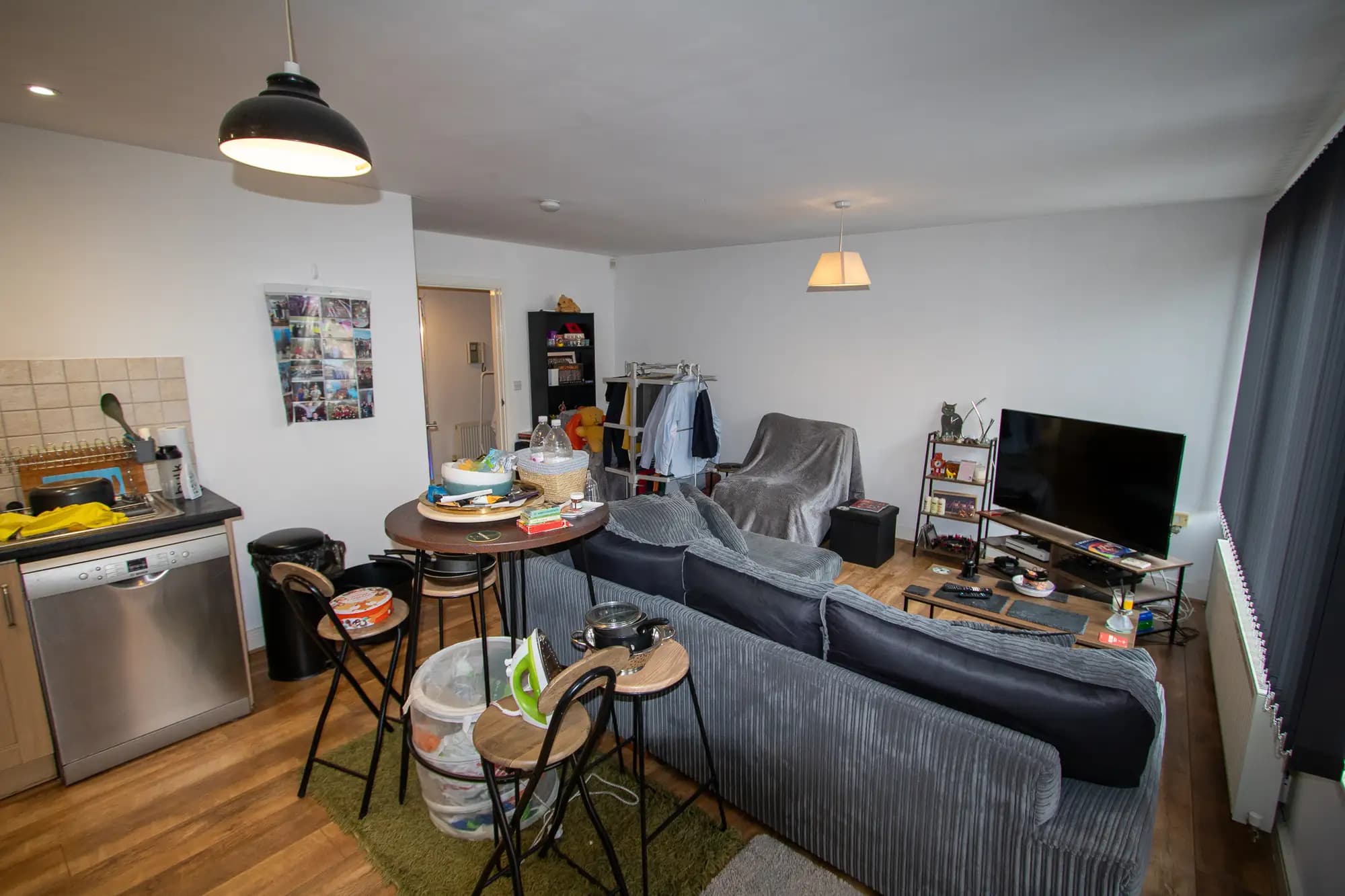 property photo 11 of 28