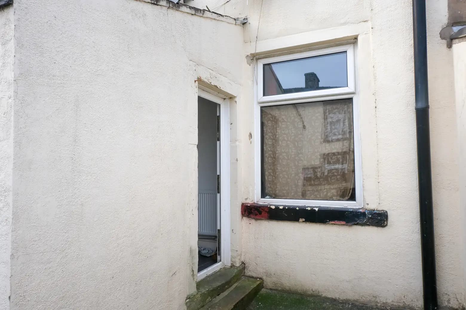 property photo 17 of 18