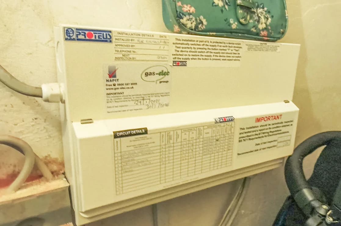 property photo 14 of 16